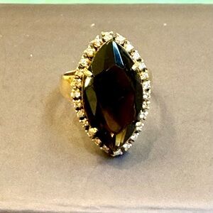 14k Solid Gold Smokey Topaz & 26 natural Diamonds. Total wt 7gm. SZ 5 1/2